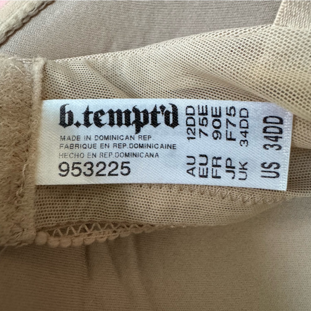 B.Tempted Convertible Lightly Padded Bra - Picture 10 of 12